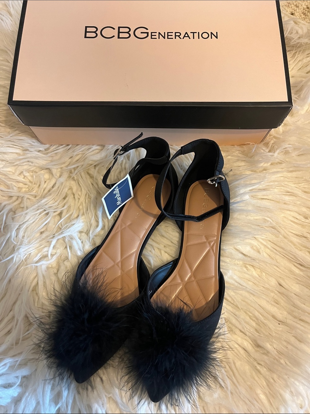 NWT BCBGeneration Black Pointed Pom-Pom Ankle-Strap Flats Size 7.5